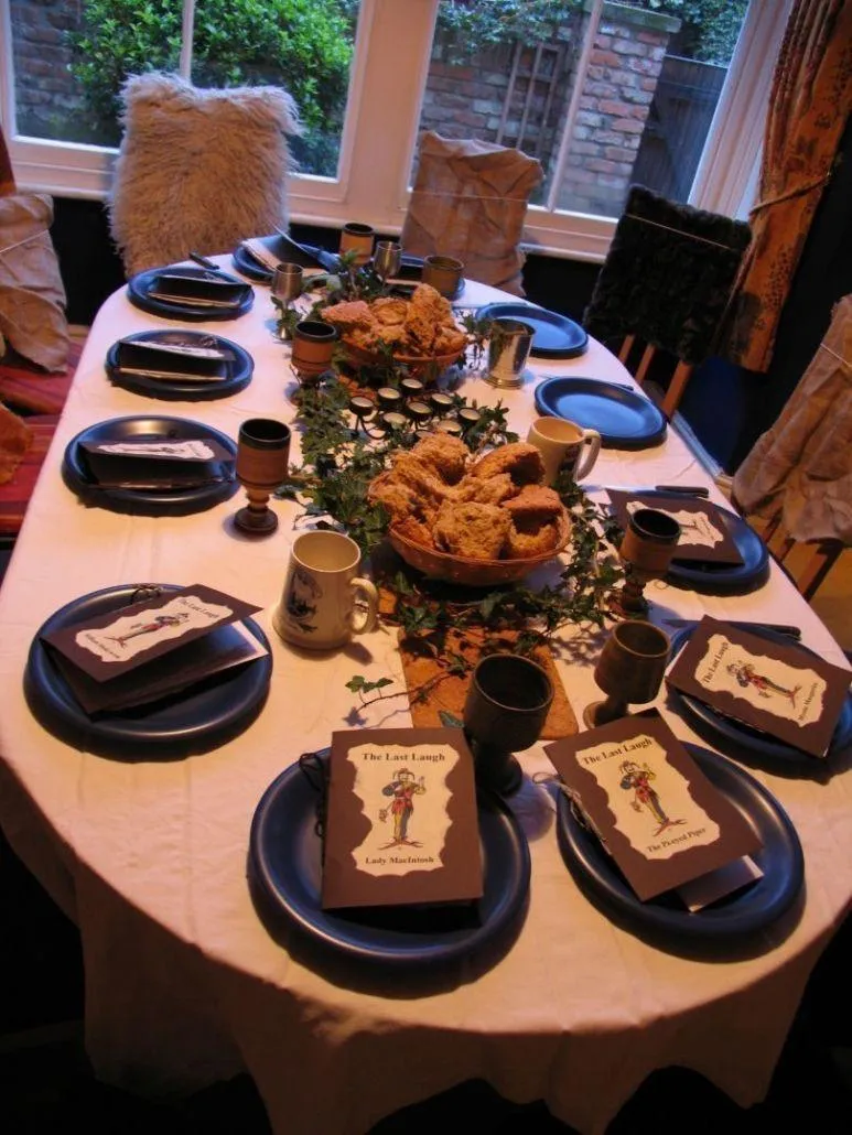 Murder Mystery Themed Table