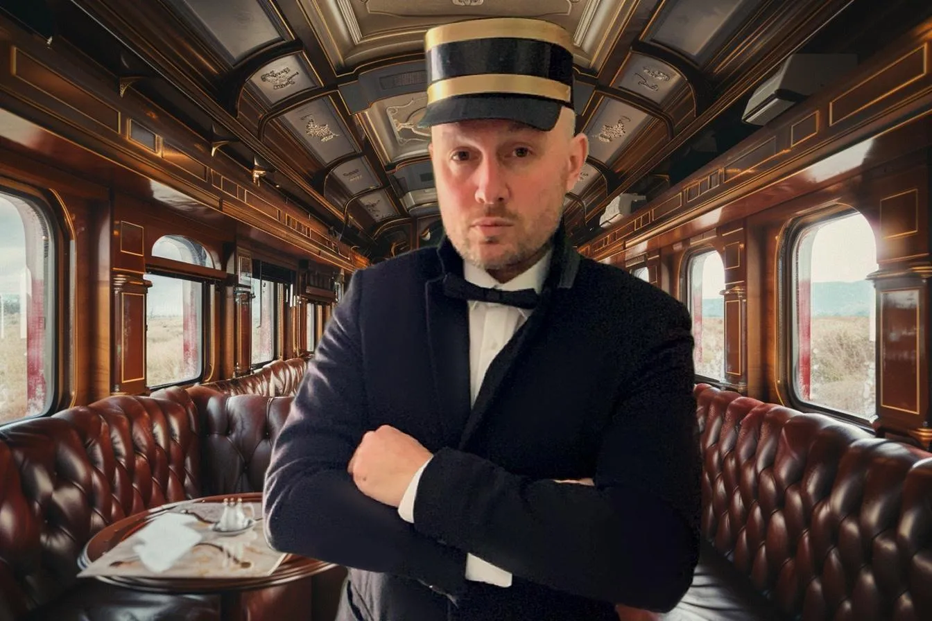 Do You Need to Hire a Host for Your Murder Mystery Party?
